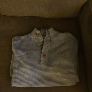 Blue bass co sweater